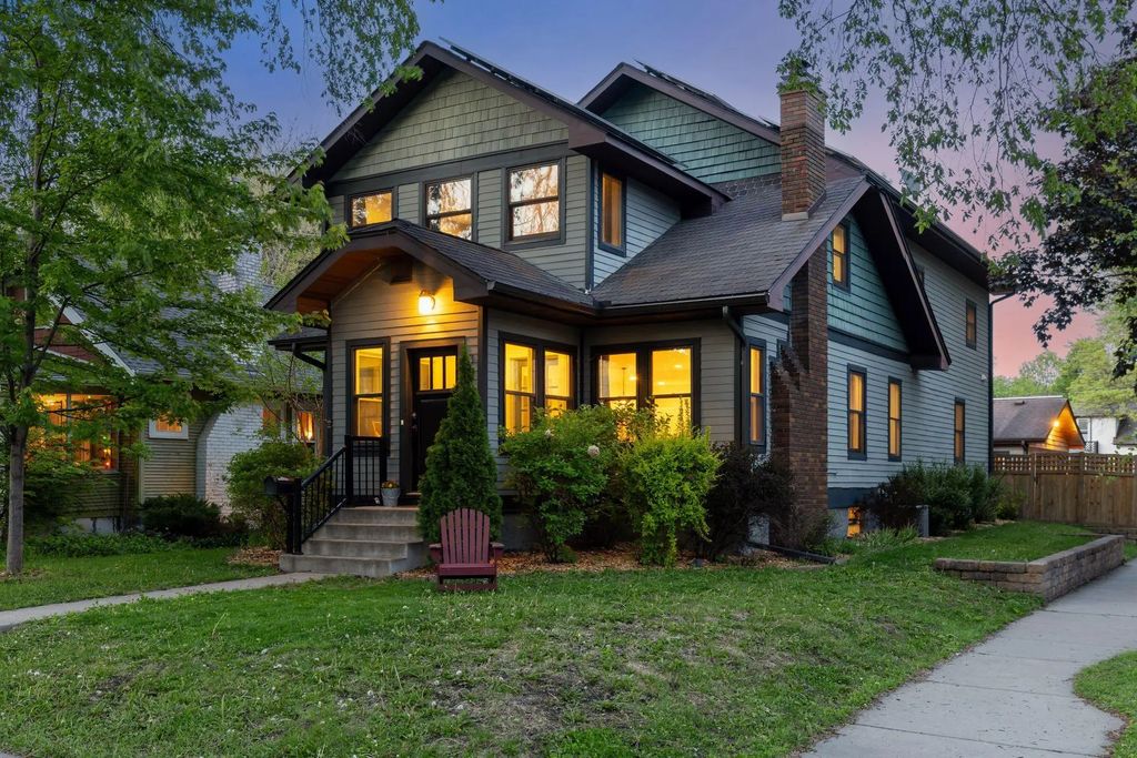 3043 31st Avenue S, Minneapolis