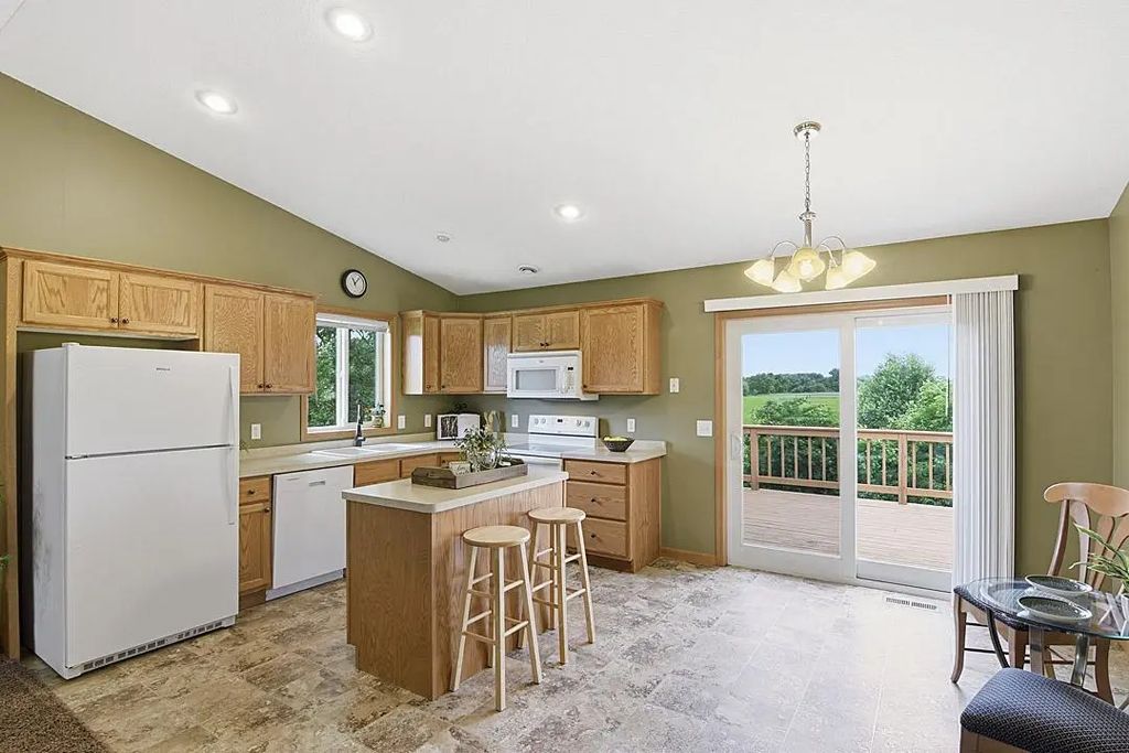 555 Willow Avenue, Eden Valley
