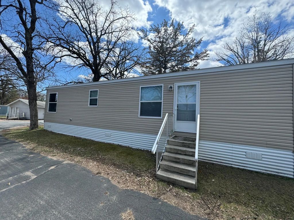 6350 Pine Street Lot 4, North Branch