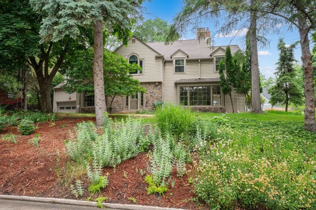 1118 Plummer Circle Sw, Rochester