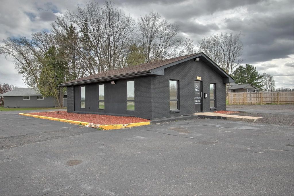 111 4th Avenue S, Pease