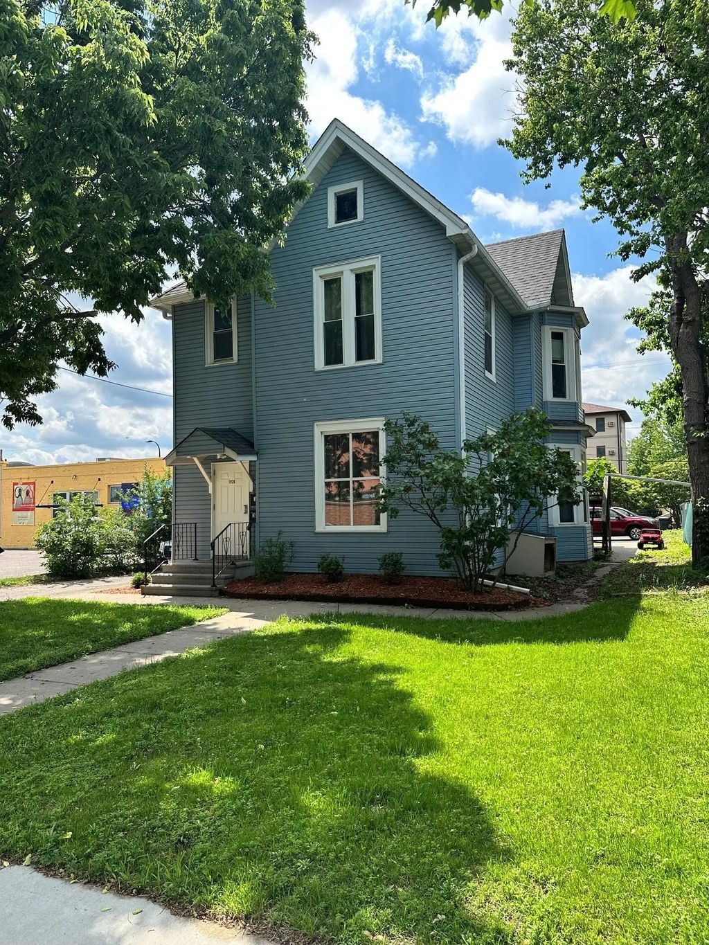 1926 15th Avenue S, Minneapolis