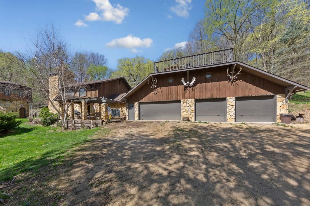 38630 Us Highway 169, Saint Peter