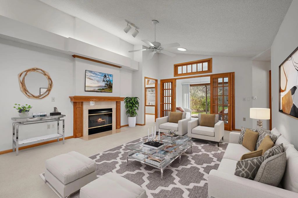 8639 Prestwick Lane N, Brooklyn Park