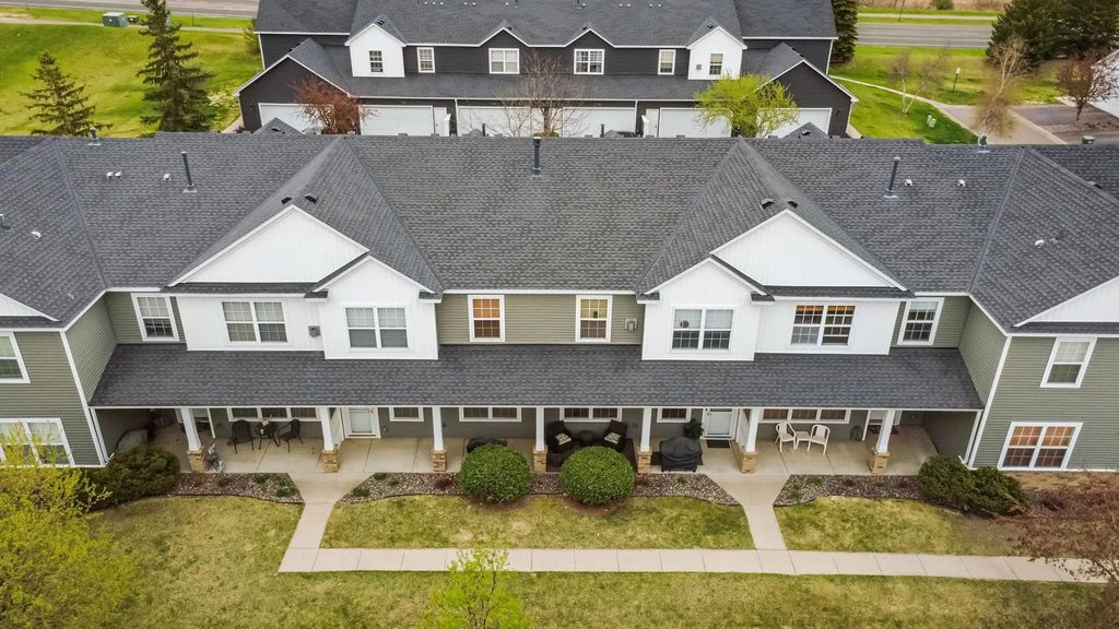 17604 68th Place N, Maple Grove