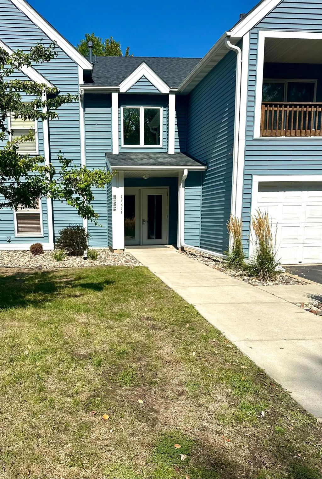 1381 Berry Ridge Road 404, Eagan