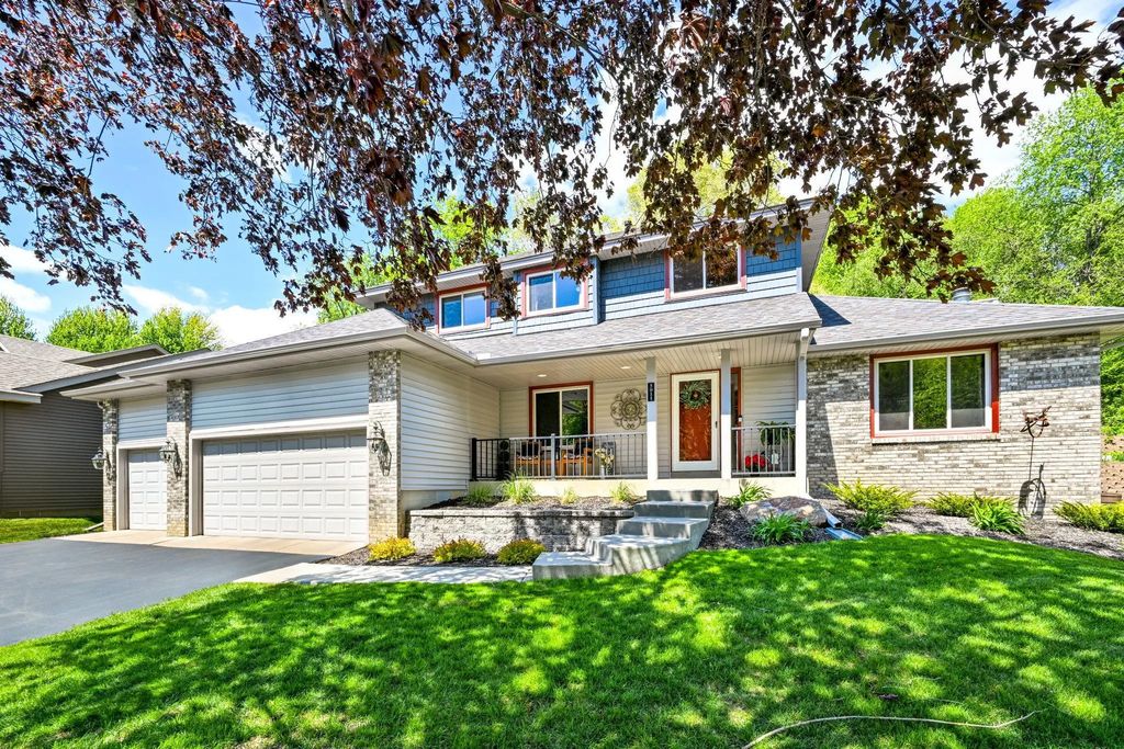 5011 193rd Street W, Farmington