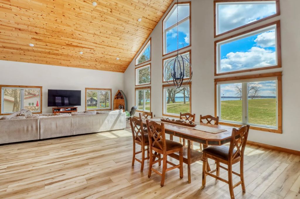 51509 County Highway 9, Pelican Rapids