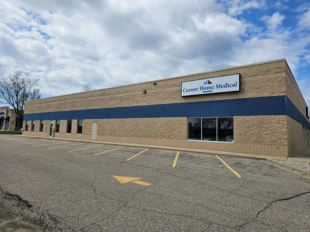 2401 & 2424 1st Street S, Willmar
