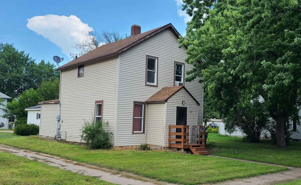 410 Lynd Street, Marshall
