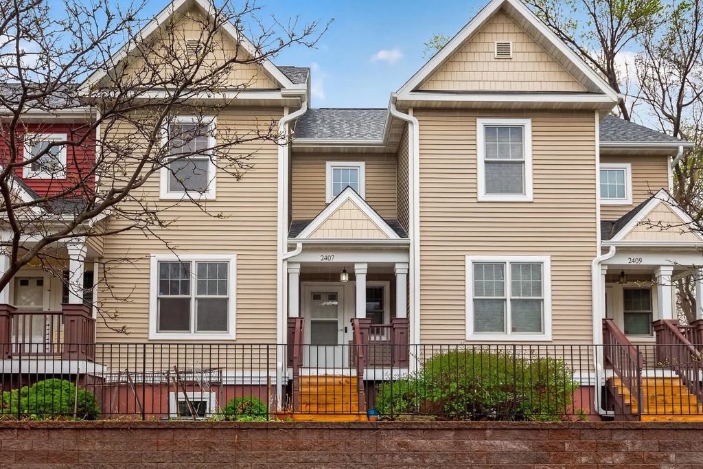 2407 16th Avenue S, Minneapolis