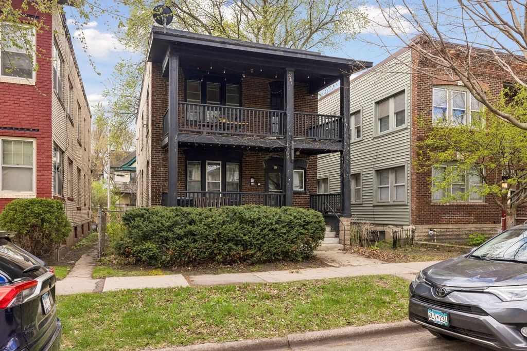 724 Hague Avenue, Saint Paul