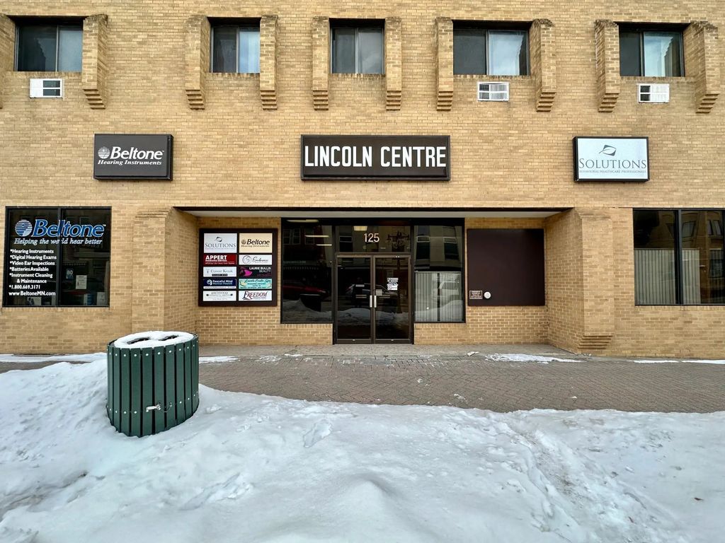125 W Lincoln Avenue Suite 16, Fergus Falls