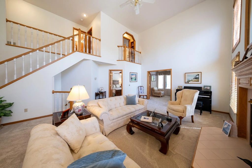 13274 Huntington Drive, Apple Valley