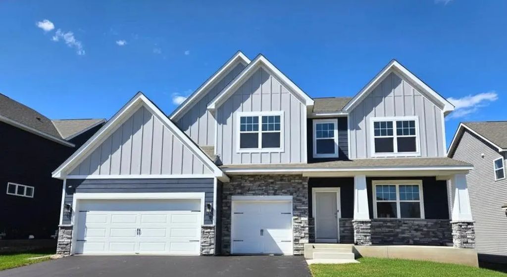 4913 Blake Way, Woodbury