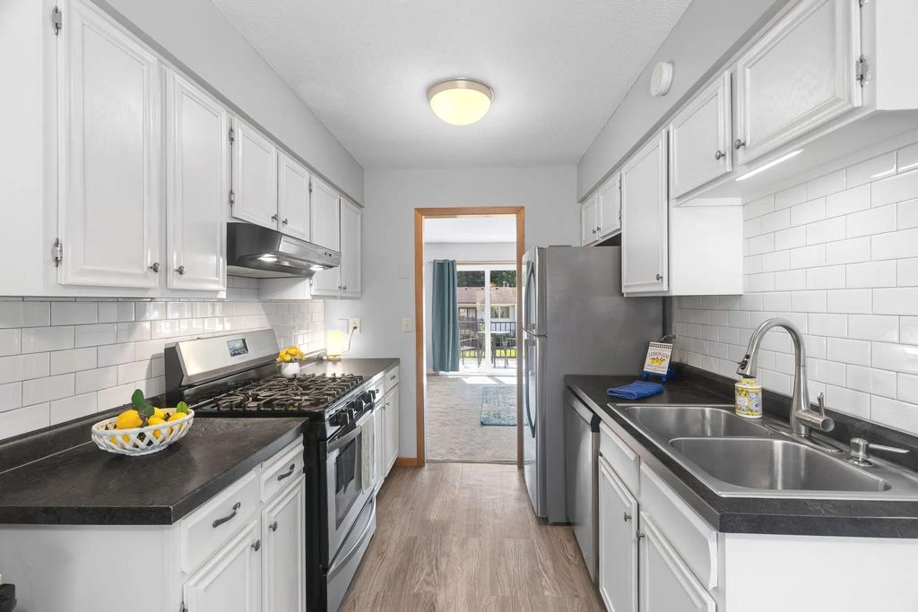 12142 Drake Street Nw, Coon Rapids