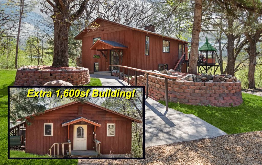 327 Krattley Lane, Hudson