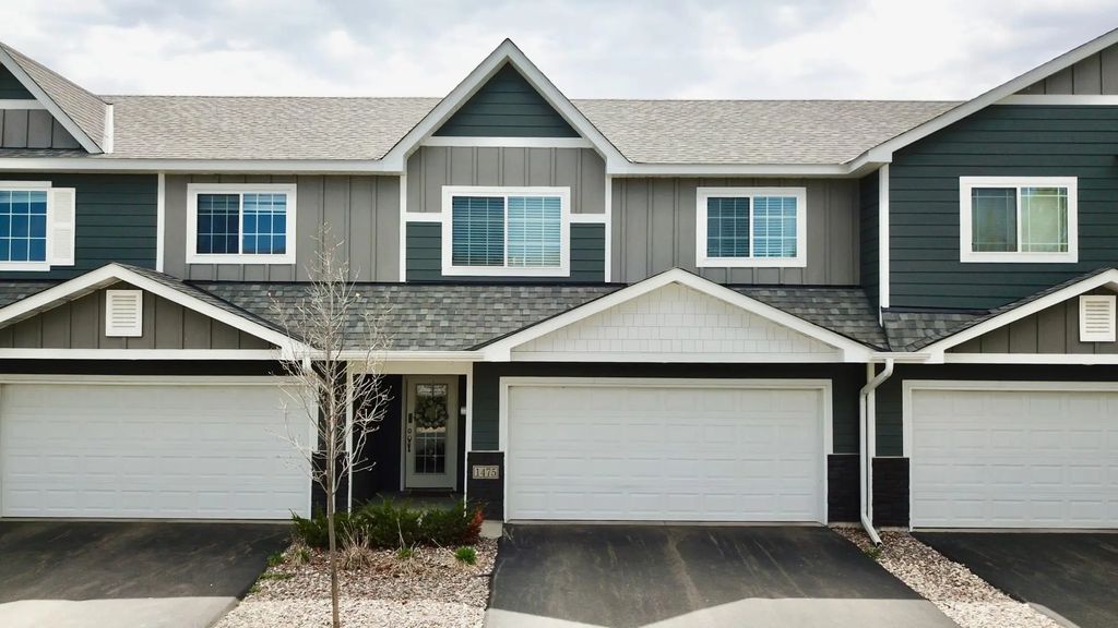 1475 Riverpointe Road, Watertown