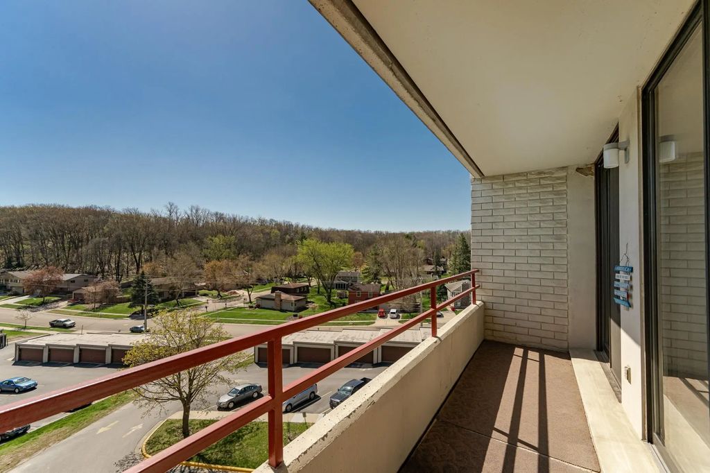 625 19th Street Nw 500, Rochester