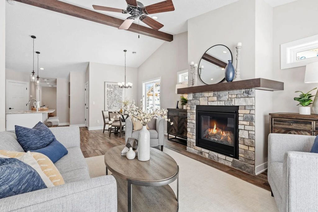 2317 17th Avenue E, North Saint Paul