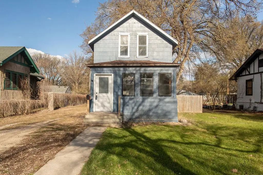 316 11th Street N, Moorhead