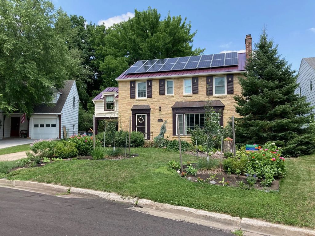 827 10 1/2 Street Sw, Rochester