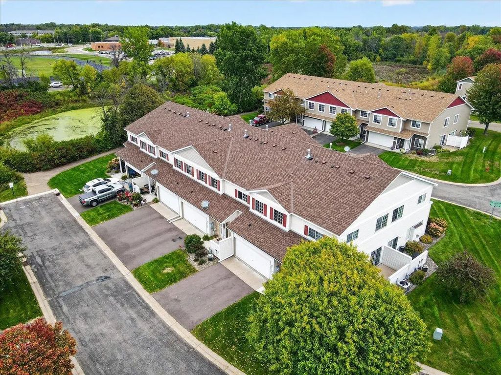 21195 N Clydesdale Curve, Forest Lake