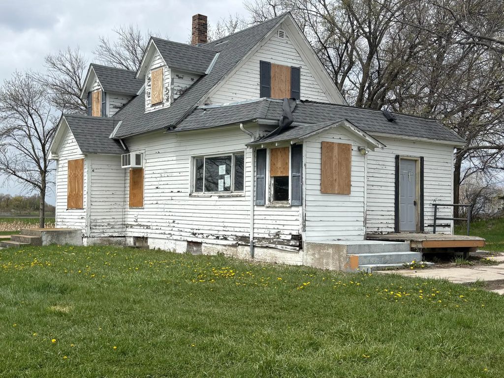 420 Depue Street, Holloway