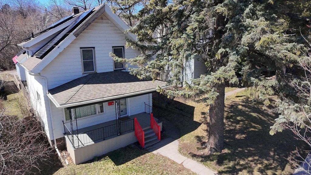 823 N 57th Avenue W, Duluth