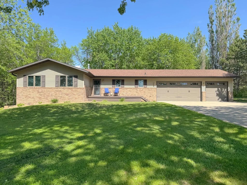 26760 Riverside Drive, Fergus Falls
