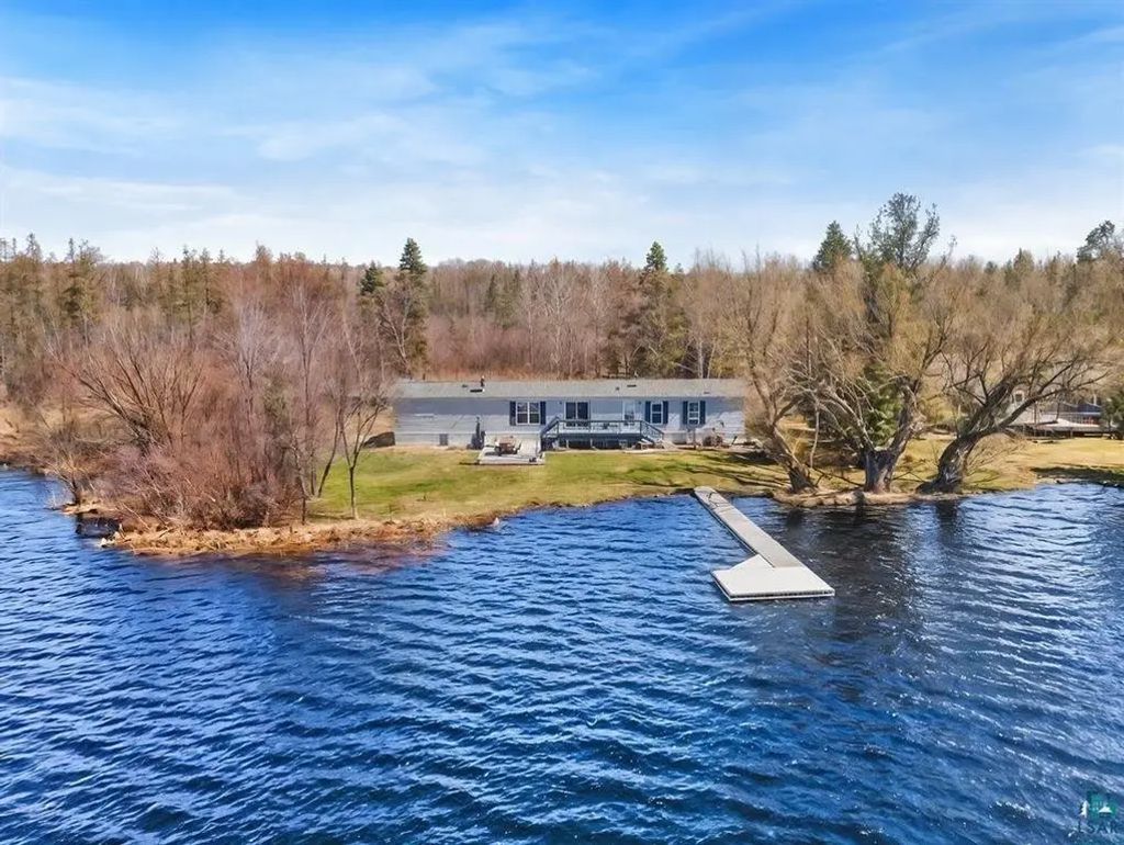 7981 S Dowling Lake Road E, Superior