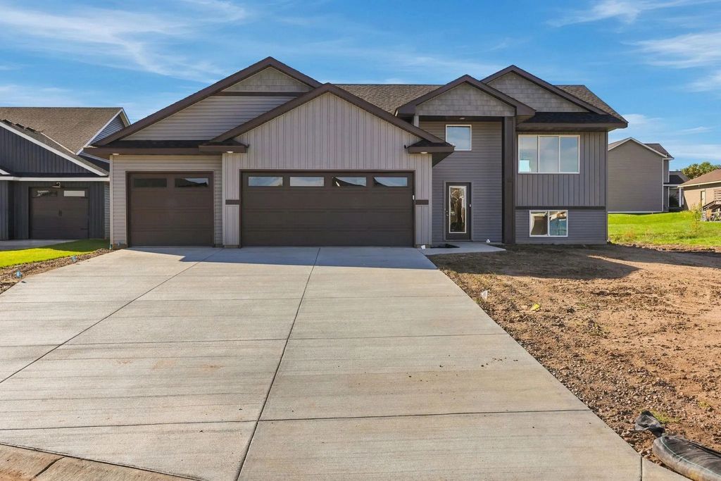 2883 29th Street Ne, Sauk Rapids