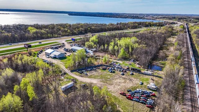 28428 Us Highway 10, Detroit Lakes