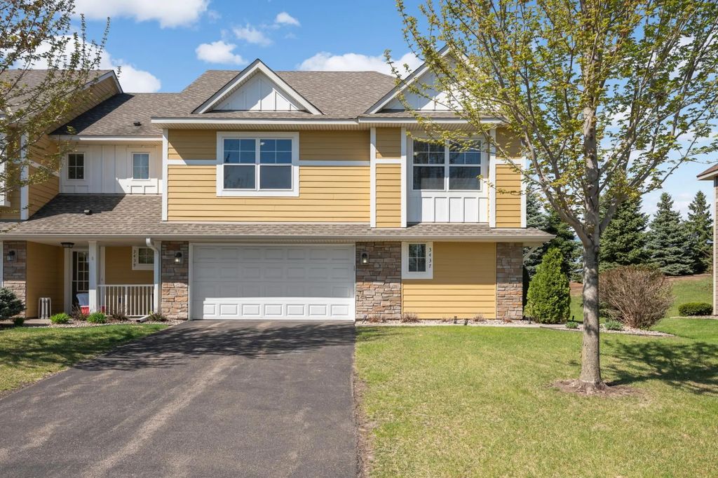 3437 Chestnut Lane, Eagan