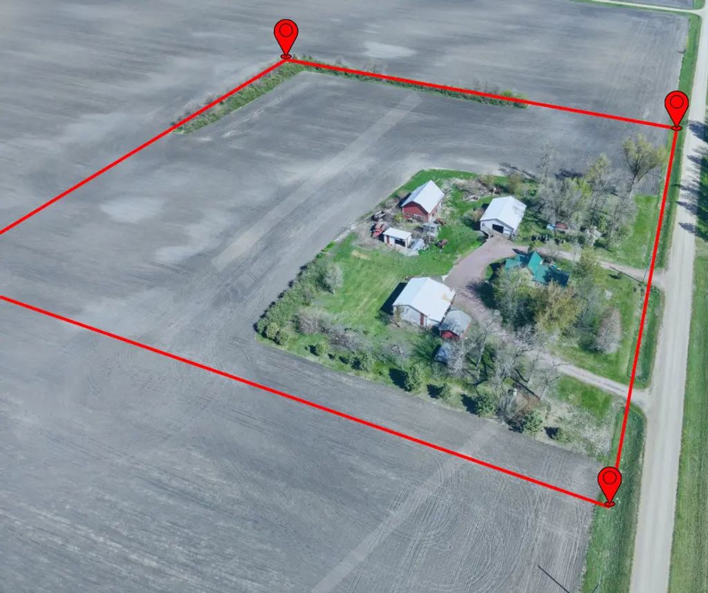 27707 330th Avenue, Westbrook