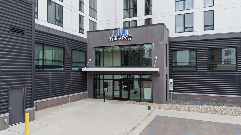300 Main Avenue 604, Fargo