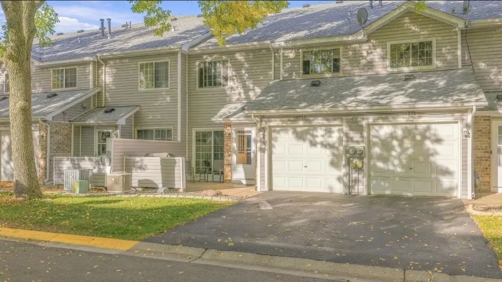 10972 Hanson Boulevard Nw, Coon Rapids
