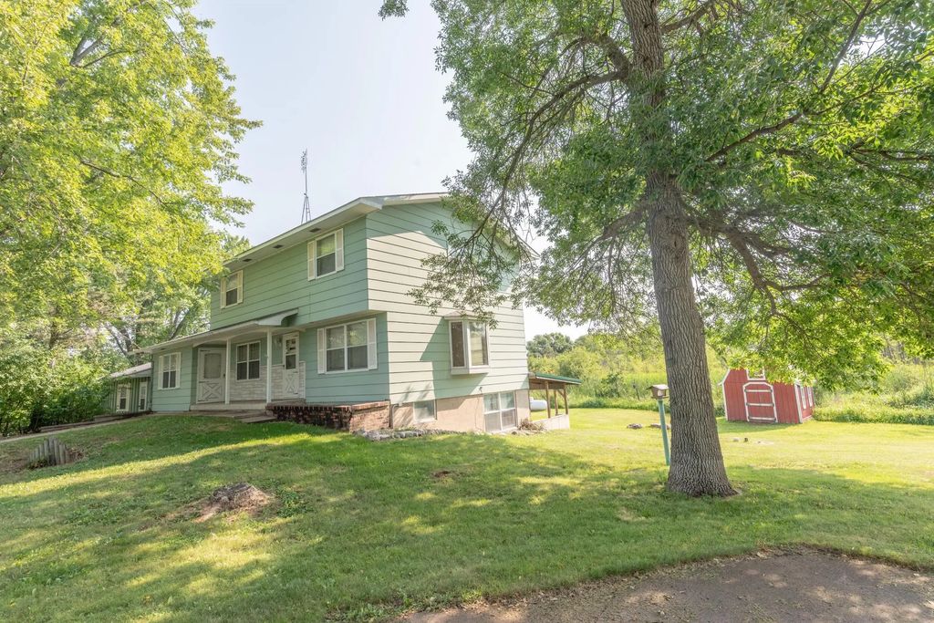17409 Highland Drive, Detroit Lakes