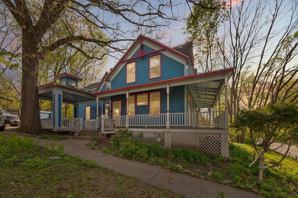 415 Division Street W, Faribault