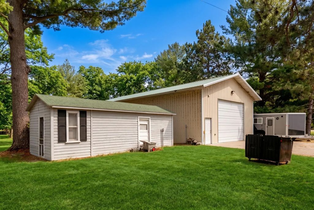 8374 + 8376 Onigum Road Nw, Walker - MLS #7070895 - LakePlace.com