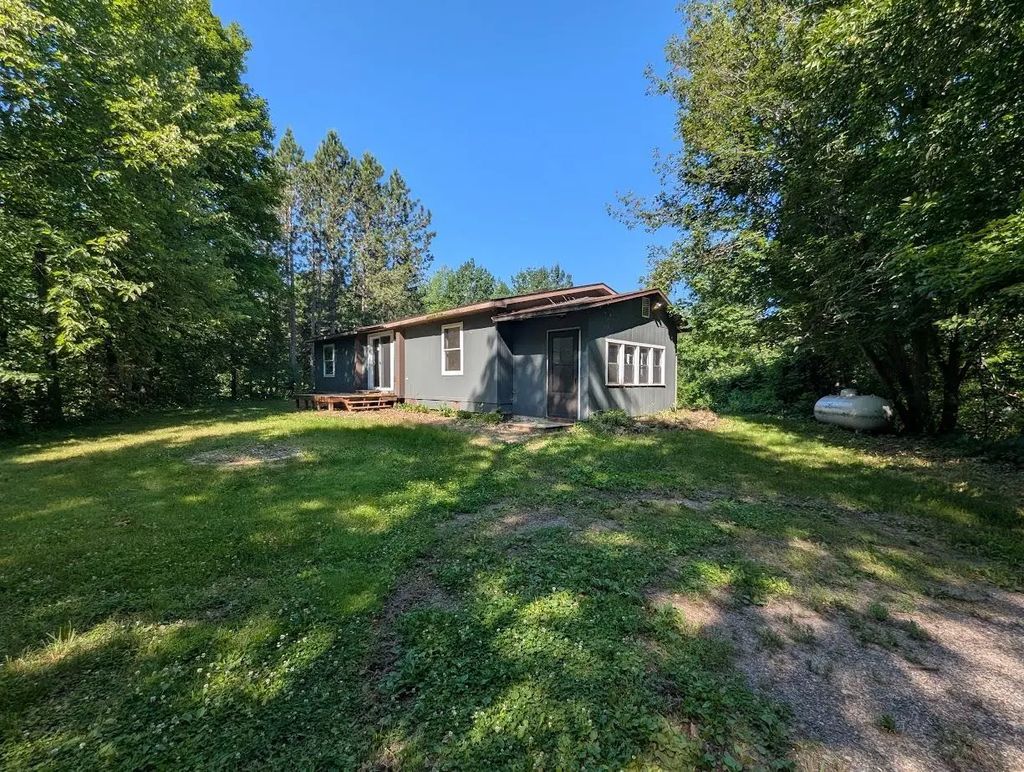 51256 207th Place, McGregor