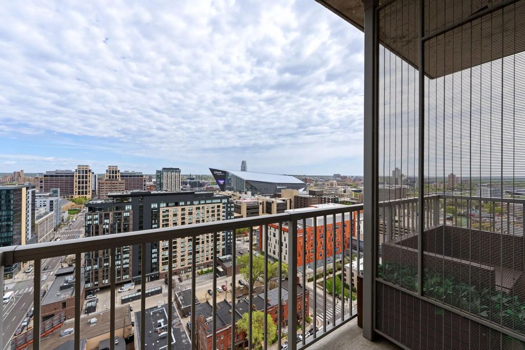 929 Portland Avenue 2103, Minneapolis