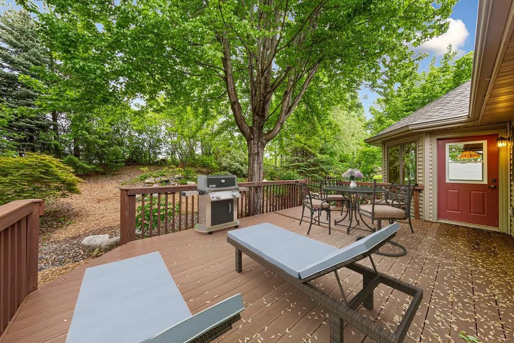1508 Lockwood Drive, Northfield