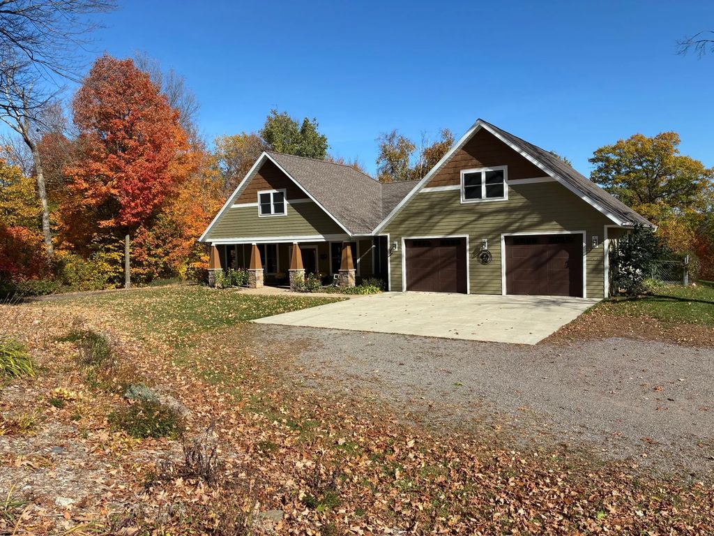 21945 County 38, Long Prairie