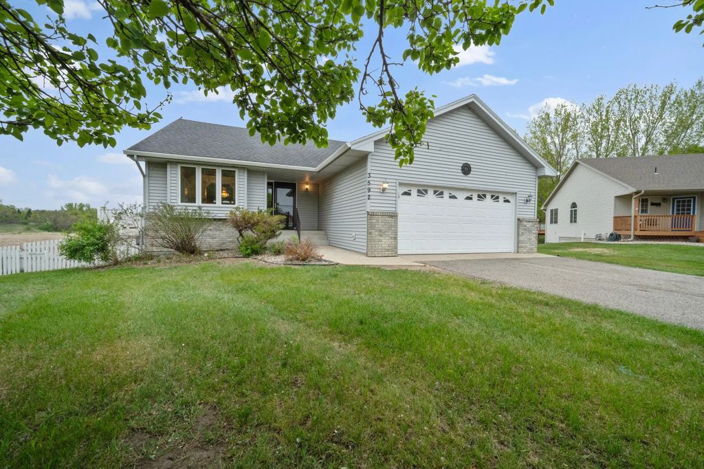 3592 County Road 82 Nw, Alexandria