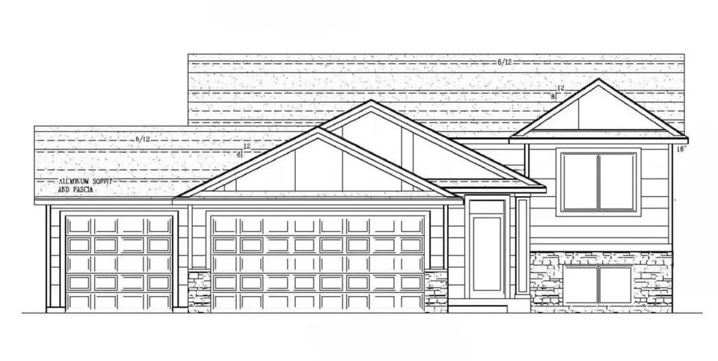 685 1st Street Se, Elgin