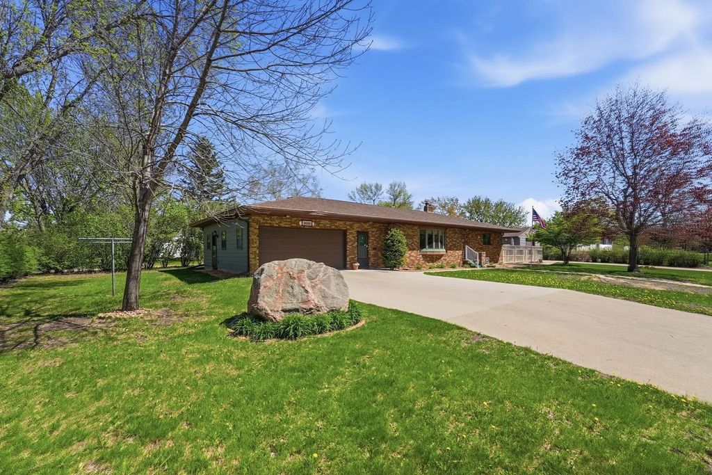 1600 7th Avenue Se, Willmar