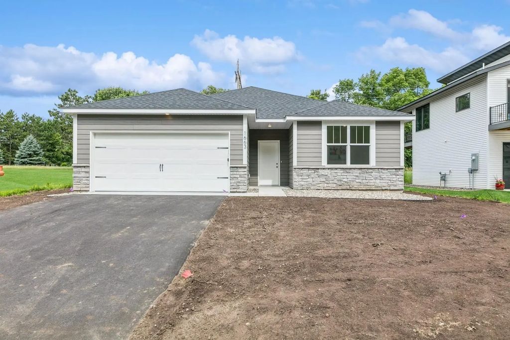1663 39th Street S, St Cloud