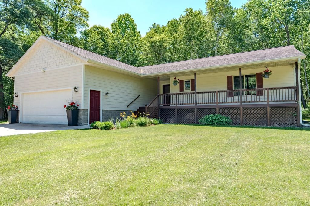 8485 County Road 123, Brainerd