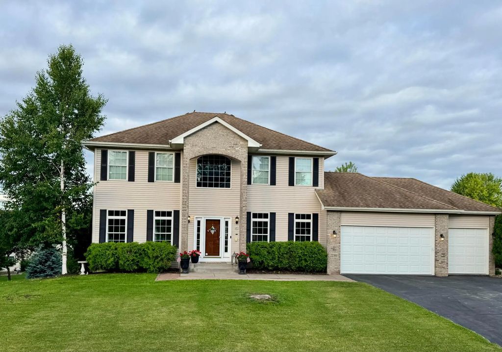 22301 Jasmine Way, Rogers